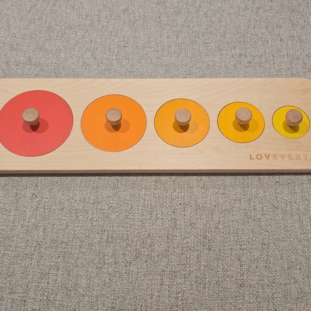 Lovevery Circle of Friends Puzzle